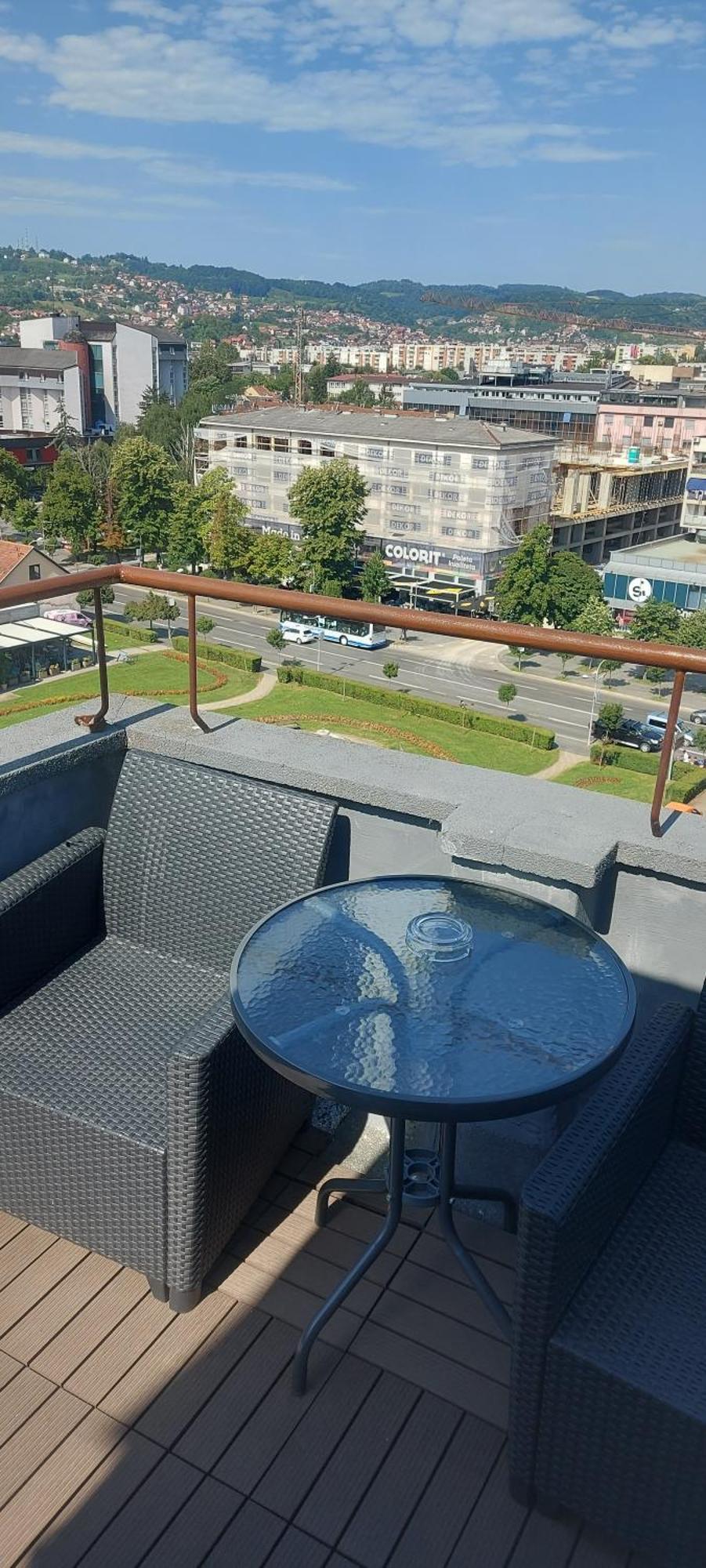 Apartman Pozoriste Penthaus バニャ・ルカ 部屋 写真